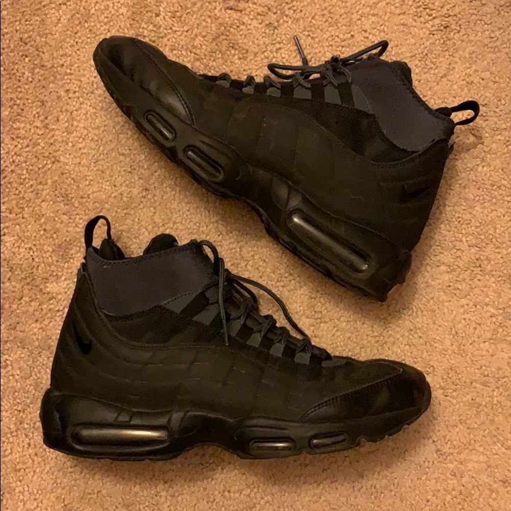 Nike Air Max Sneakers